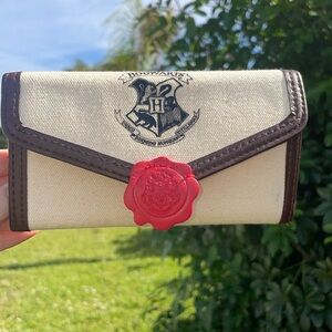 Hogwarts wallet
